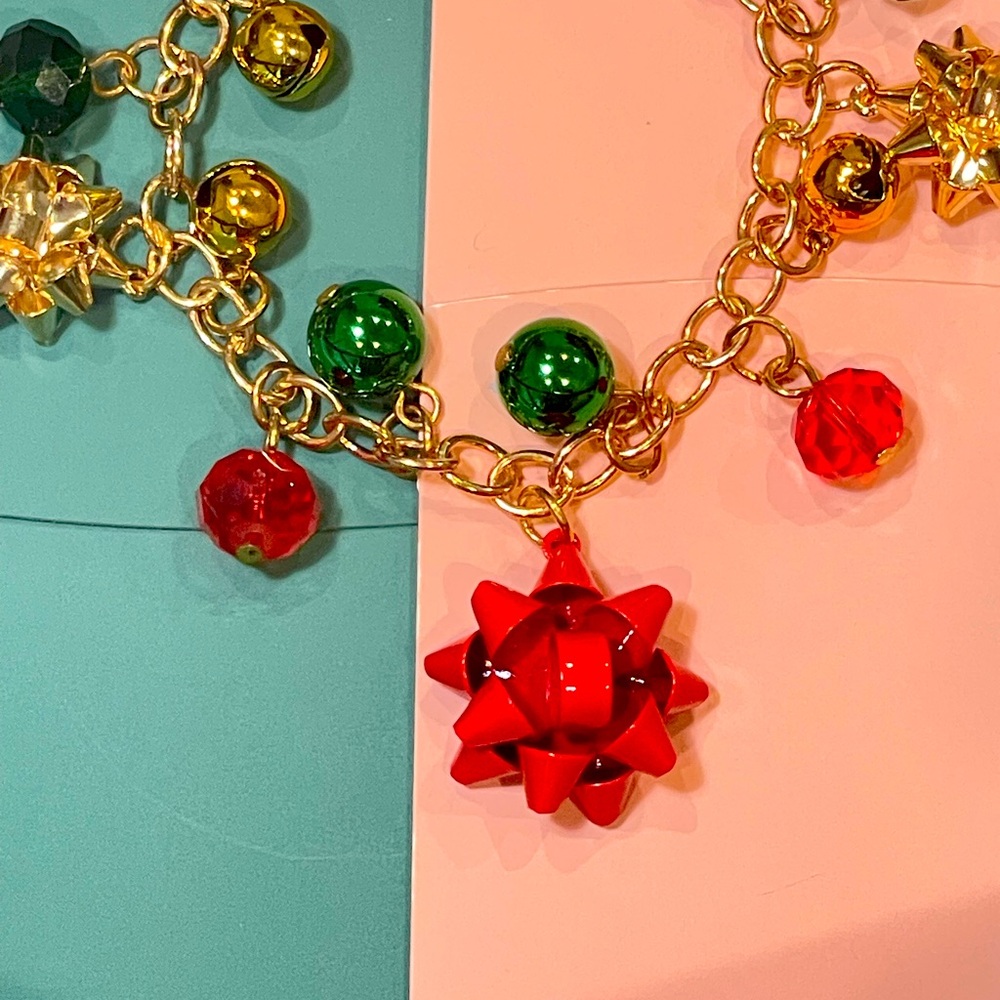 Vintage Chrismtas Gift wrap Bow & Bell Charm Necklace Bracelet Drop Earrings Set - Picture 4 of 7